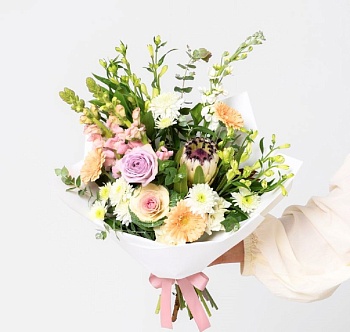 Seasonal Pastel Bouquet